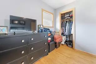 8831 W Hawthorne Ave, Wauwatosa, WI 53226 - Photo 13