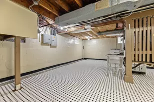 4213 N Larkin St, Shorewood, WI 53211 - Photo 29