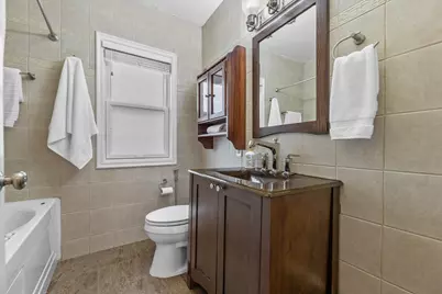 4213 N Larkin St, Shorewood, WI 53211 - Photo 15