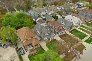 4213 N Larkin St, Shorewood, WI 53211 - Photo 3
