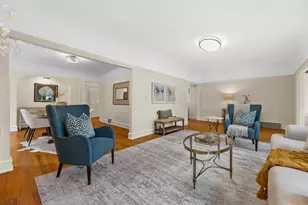 4213 N Larkin St, Shorewood, WI 53211 - Photo 9
