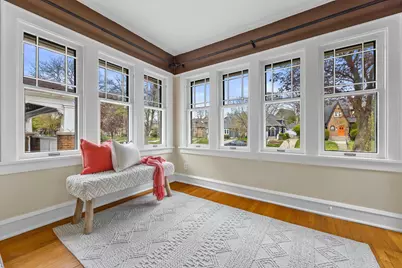 4213 N Larkin St, Shorewood, WI 53211 - Photo 5