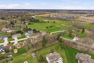 2146  Waverly Ct, Sheboygan, WI 53083 - Photo 15