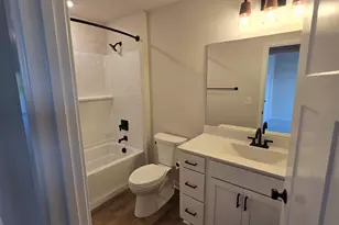 W219N16225 Primrose Ct, Jackson, WI 53037 - Photo 13