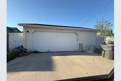 1345  Annie Ct, Sheboygan, WI 53083 - Photo 7