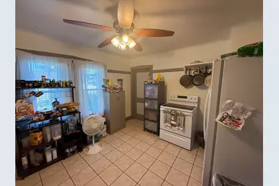 1345  Annie Ct, Sheboygan, WI 53083 - Photo 3