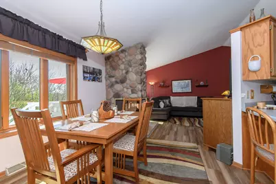1801  Erin Ln, Waukesha, WI 53188 - Photo 9