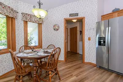 1801  Erin Ln, Waukesha, WI 53188 - Photo 15