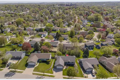 1801  Erin Ln, Waukesha, WI 53188 - Photo 43