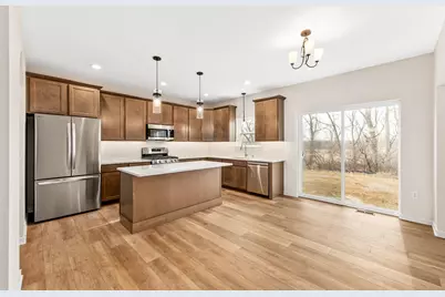 2264  Ravenswood Rd, Burlington, WI 53105 - Photo 15
