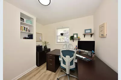 8000 W Van Beck Ave, Milwaukee, WI 53220 - Photo 11