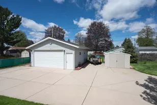 403 W Washington St, Delavan, WI 53115 - Photo 15