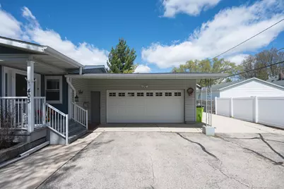 403 W Washington St, Delavan, WI 53115 - Photo 7