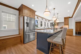 5961 N Kent Ave, Whitefish Bay, WI 53217 - Photo 7