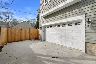 5961 N Kent Ave, Whitefish Bay, WI 53217 - Photo 47