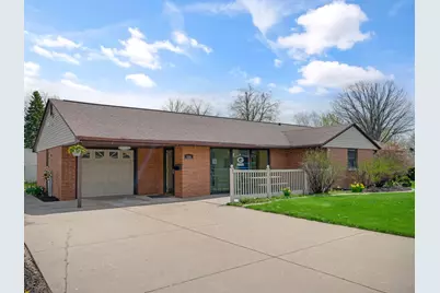 1735 S Oneida St, Green Bay, WI 54304 - Photo 35