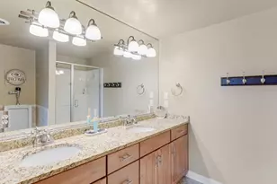 1735 S Oneida St, Green Bay, WI 54304 - Photo 29