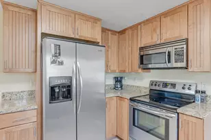 1735 S Oneida St, Green Bay, WI 54304 - Photo 15