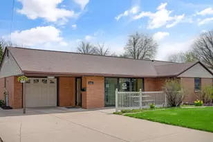 1735 S Oneida St, Green Bay, WI 54304 - Photo 37