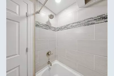 1735 S Oneida St, Green Bay, WI 54304 - Photo 27