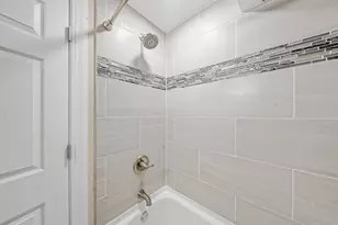 1735 S Oneida St, Green Bay, WI 54304 - Photo 27