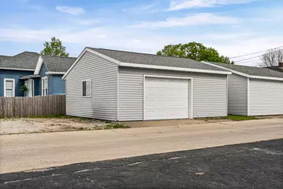 1018  Gillette St, La Crosse, WI 54603 - Photo 27
