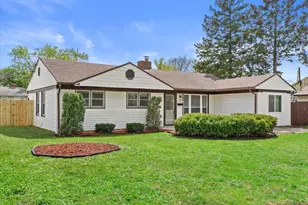 5735 W Thurston Ave, Milwaukee, WI 53218 - Photo 33