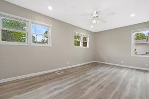 5735 W Thurston Ave, Milwaukee, WI 53218 - Photo 25