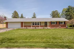 4221 Woodbury Ln, Racine, WI 53403 - Photo 1