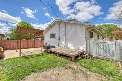 5674 N 79th St, Milwaukee, WI 53218 - Photo 31