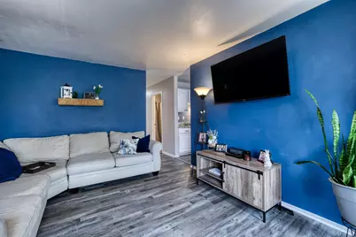 5674 N 79th St, Milwaukee, WI 53218 - Photo 3