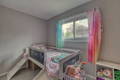 5674 N 79th St, Milwaukee, WI 53218 - Photo 17
