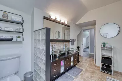 5518 S 110th St #5520, Hales Corners, WI 53130 - Photo 41