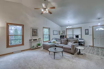 5518 S 110th St #5520, Hales Corners, WI 53130 - Photo 13