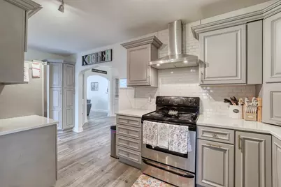 5518 S 110th St #5520, Hales Corners, WI 53130 - Photo 37