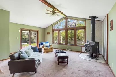 1232  Chippewa Dr, Waukesha, WI 53186 - Photo 3