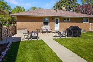 4266 S 78th St, Greenfield, WI 53220 - Photo 29