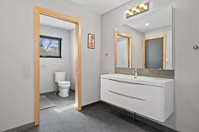 122 W Devon St, Whitefish Bay, WI 53217 - Photo 27