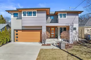 122 W Devon St, Whitefish Bay, WI 53217 - Photo 43