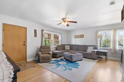 W195S7373  Racine Ave, Muskego, WI 53150 - Photo 3