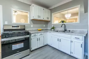 5358 N 35th St, Milwaukee, WI 53209 - Photo 9