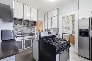 637 Bowen St, Oshkosh, WI 54901 - Photo 13