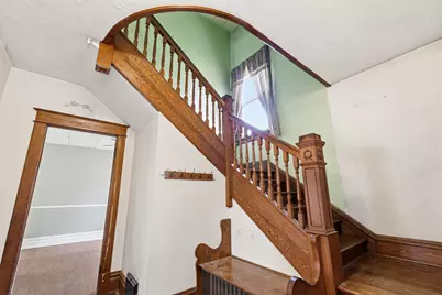 637  Bowen St, Oshkosh, WI 54901 - Photo 17