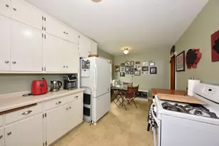 3170 N Humboldt Blvd, Milwaukee, WI 53212 - Photo 9