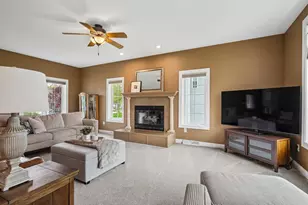 1209 Williams Dr, Mukwonago, WI 53149 - Photo 7