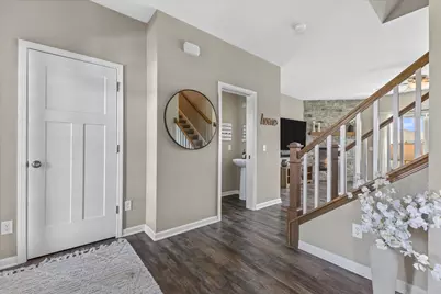 3108  Mineral Springs Blvd, Summit, WI 53066 - Photo 5