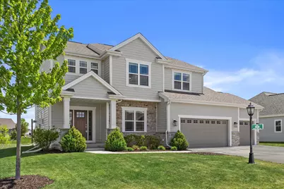 3108  Mineral Springs Blvd, Summit, WI 53066 - Photo 3