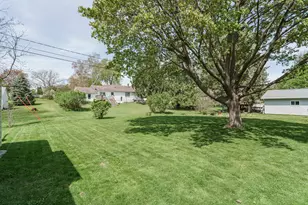 406 N Finch St, Horicon, WI 53032 - Photo 9
