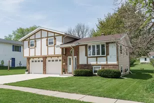 406 N Finch St, Horicon, WI 53032 - Photo 1