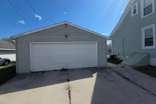 2317 S 9th St, Sheboygan, WI 53081 - Photo 3